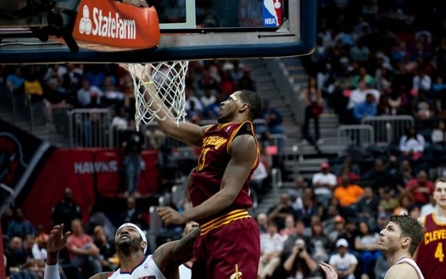 Tristan Thompson attempt to shoot