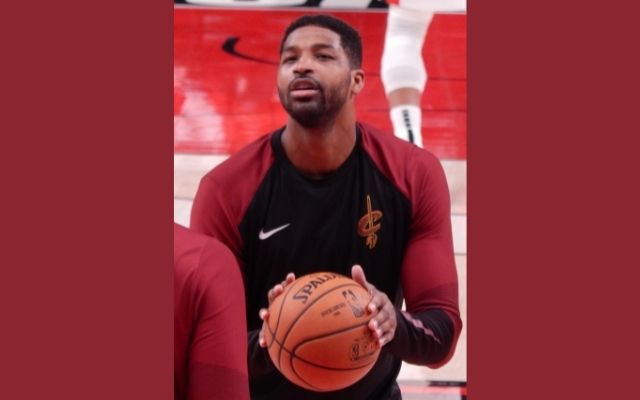 Tristan Thompson warm up