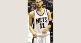 Brook Lopez 11