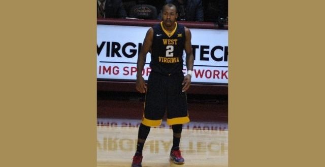 Jevon_Carter_ standing