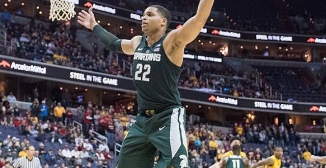 Miles_Bridges wings pan