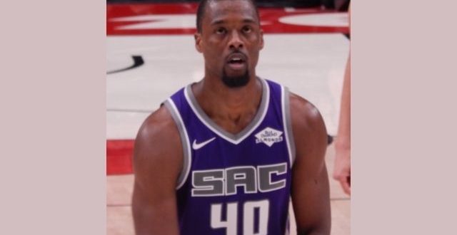 Harrison_Barnes wearing number 40